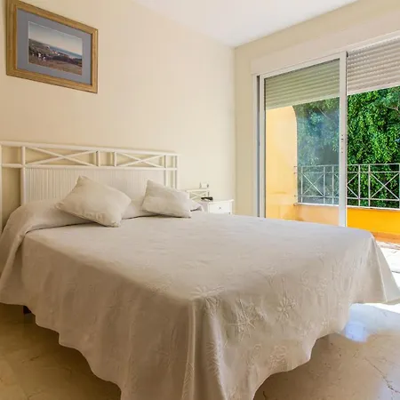 Stunning In Alicante With 5 Bedrooms And Outdoor Swimming Pool Santa Faz